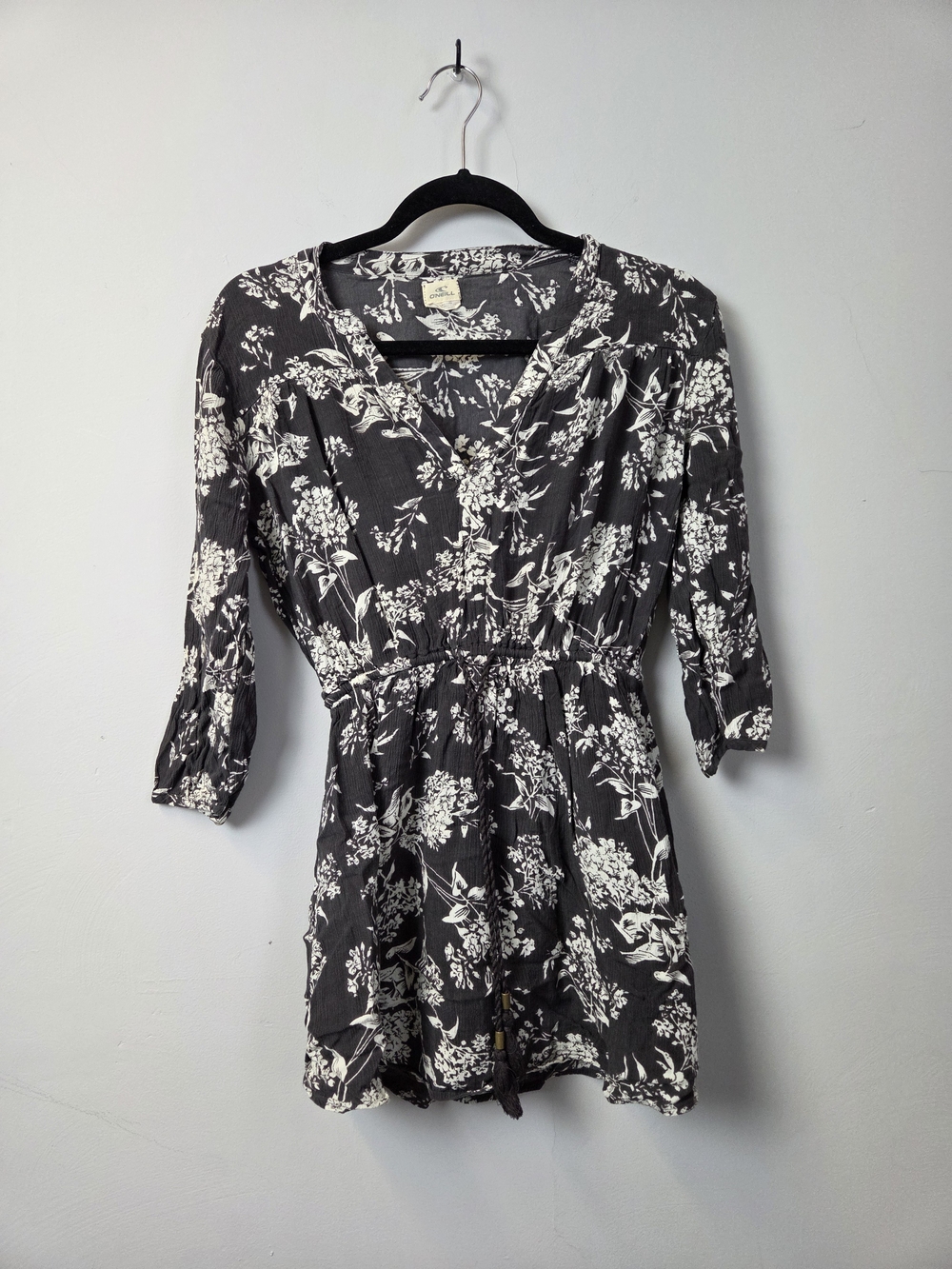 O'Neill Black and White Floral Swimsuit Coverup